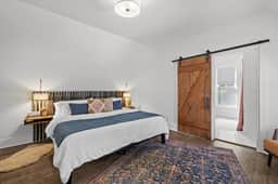Stylish Retreat Near Wedding Venues + Fire Pit
