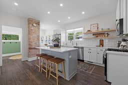 Stylish Retreat Near Wedding Venues + Fire Pit