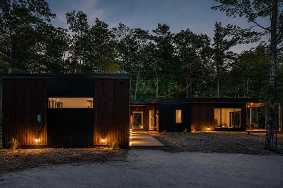 Cedar & Glass | Modern Architectural Retreat - Image 1