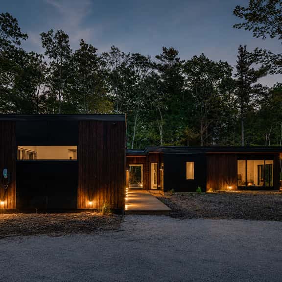 Cedar & Glass | Modern Architectural Retreat - Image 1